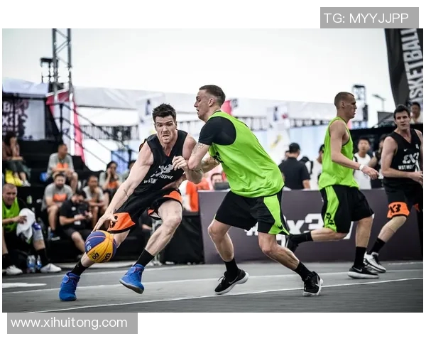 成都排球队在大师赛中的默契配合与战术执行分析MBA